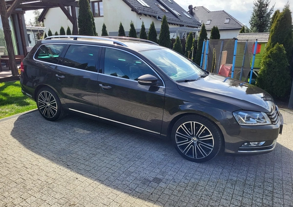 Volkswagen Passat cena 39900 przebieg: 185000, rok produkcji 2012 z Góra małe 277